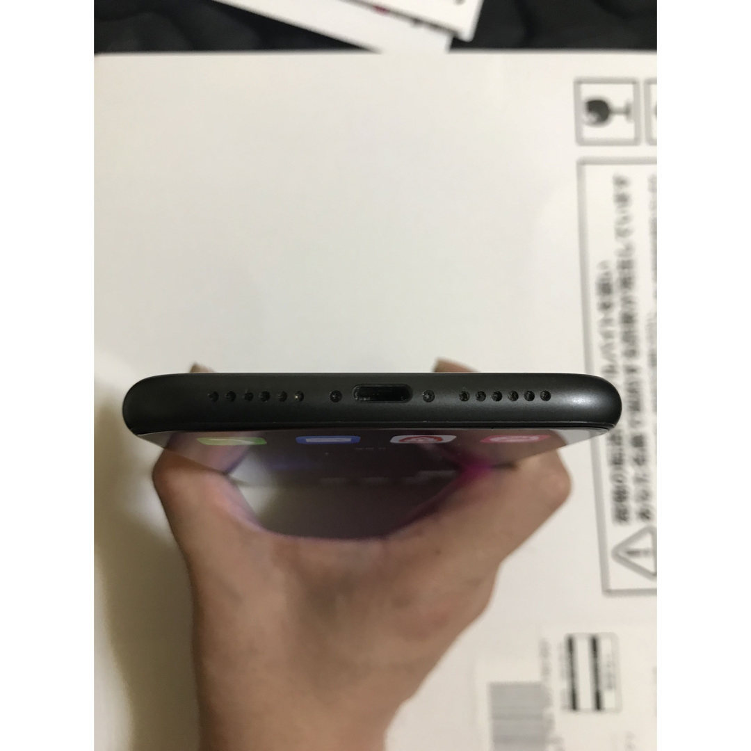 iphone11 64GB ブラック simフリー 美品 iphone11 64GB ブラック simフリー 美品