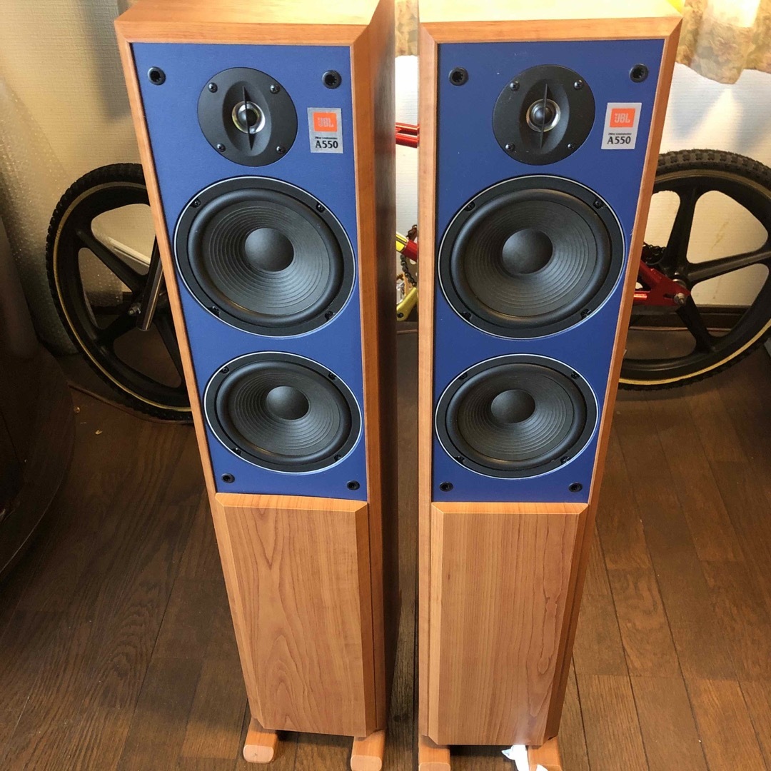 JBL  A550 2WAY LOUDSPEAKER