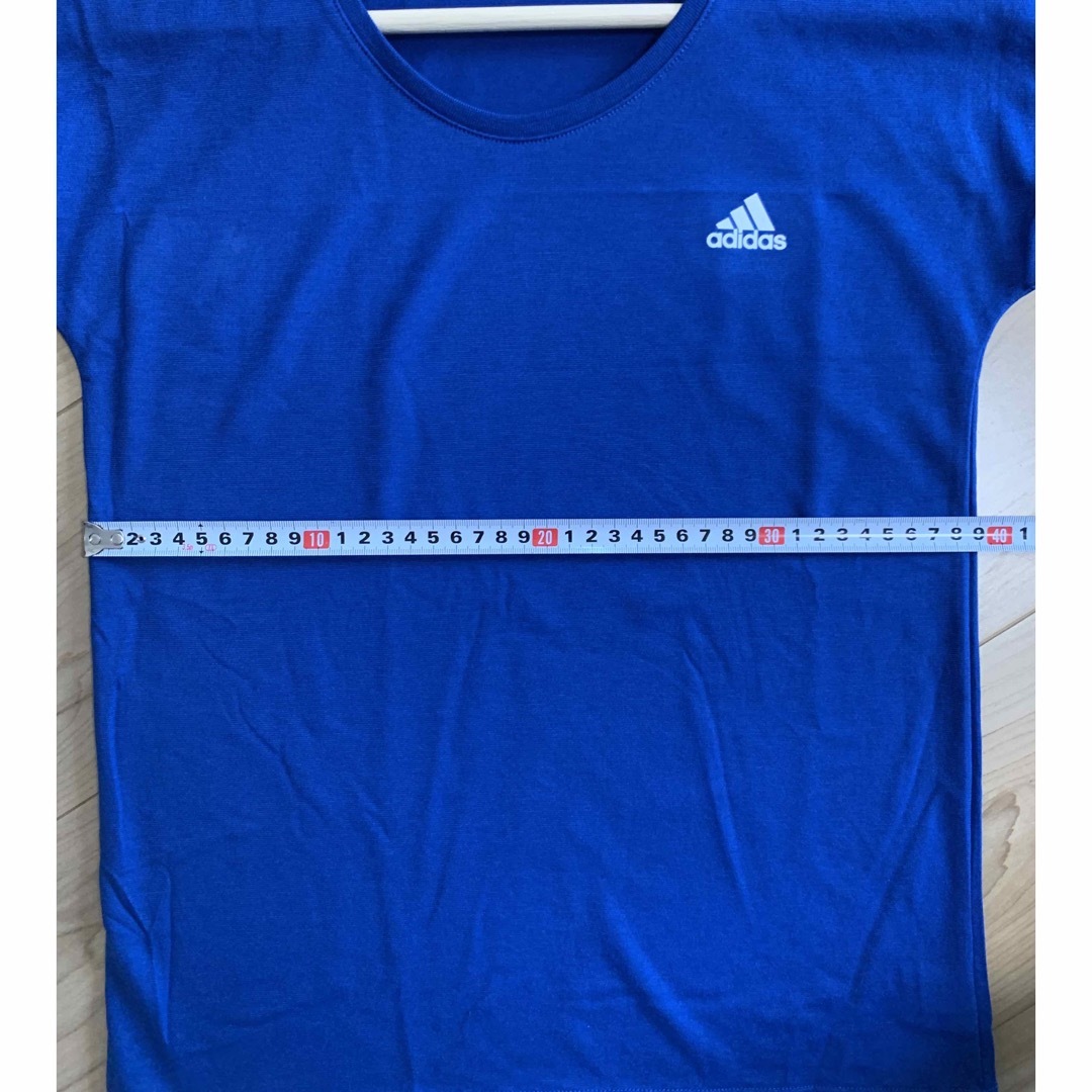 adidas(アディダス)のadidas半袖Tシャツ  ブルー 3枚セット　 ガールズ150cm    キッズ/ベビー/マタニティのキッズ服女の子用(90cm~)(Tシャツ/カットソー)の商品写真