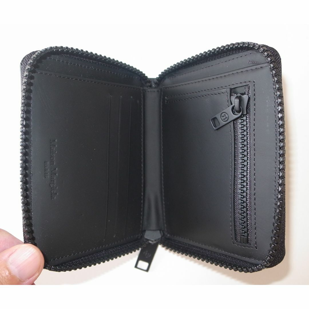 Maison Martin Margiela(マルタンマルジェラ)のマルジェラ 財布 round zip wallet black 21AW メンズのファッション小物(折り財布)の商品写真