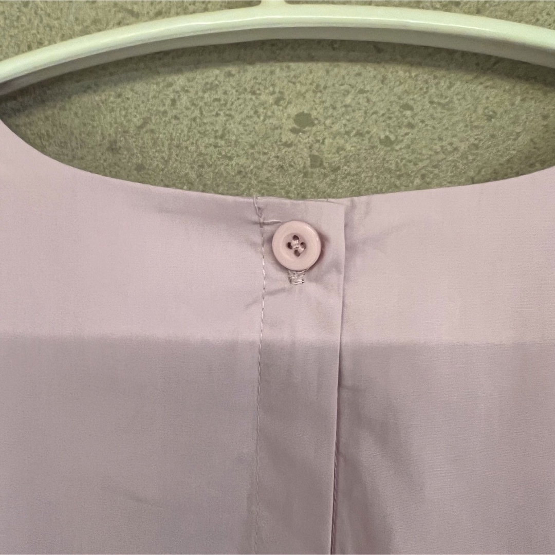 ボリュームティアードノースリーブブラウス　ピンク レディースのトップス(シャツ/ブラウス(半袖/袖なし))の商品写真