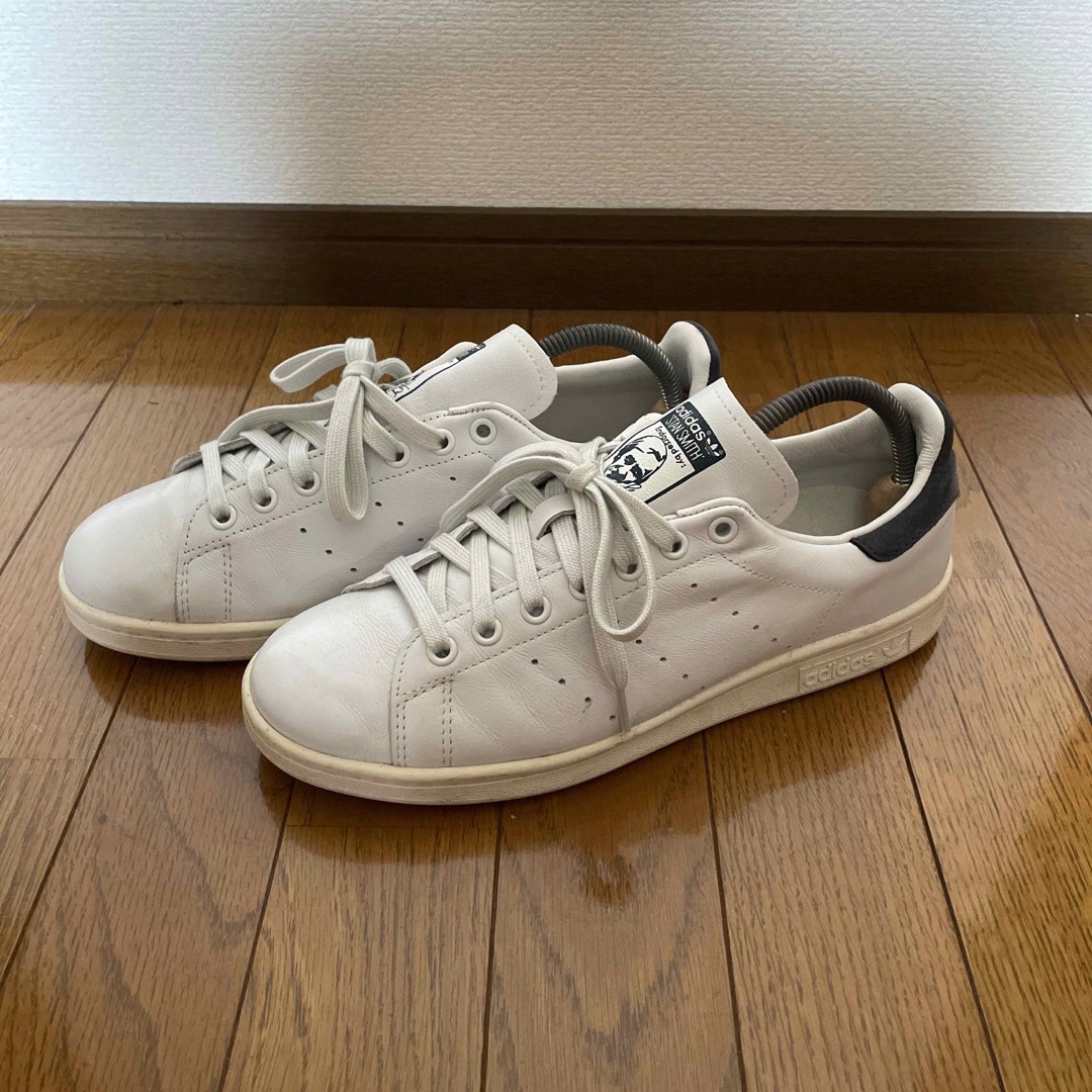 adidas(アディダス)の【値下】【中古】アディダス　スタンスミス　27センチ メンズの靴/シューズ(スニーカー)の商品写真