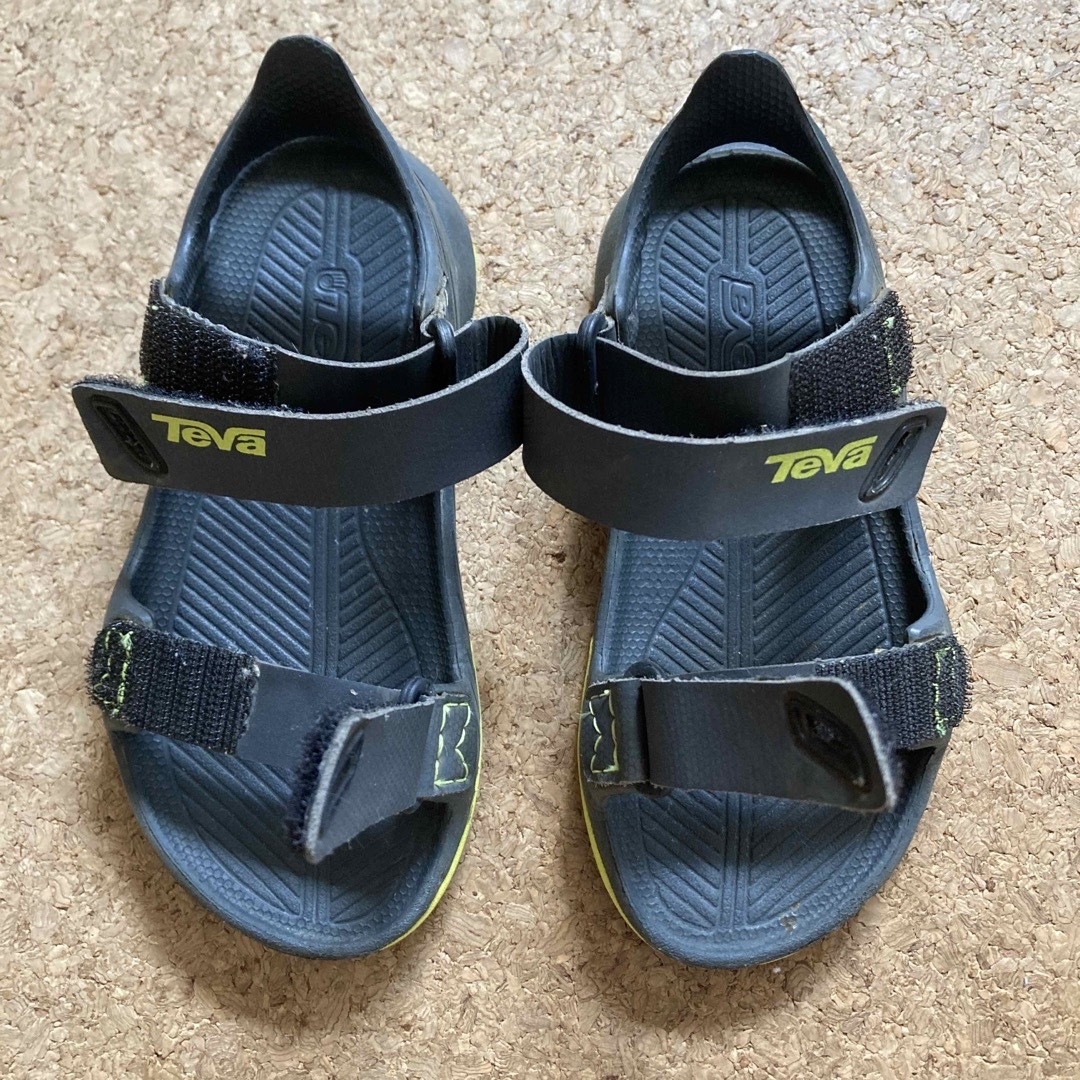 Teva(テバ)のTeva   キッズ　サンダル　15cm キッズ/ベビー/マタニティのキッズ靴/シューズ(15cm~)(サンダル)の商品写真