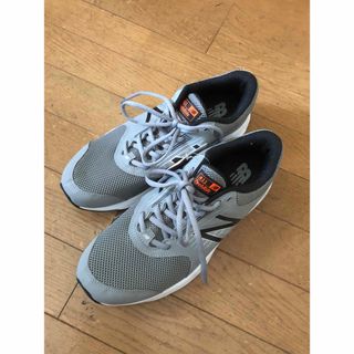 ニューバランス(New Balance)の新品 箱無 ニューバランス M411 LG1  26.5  US 8.5 2E (スニーカー)