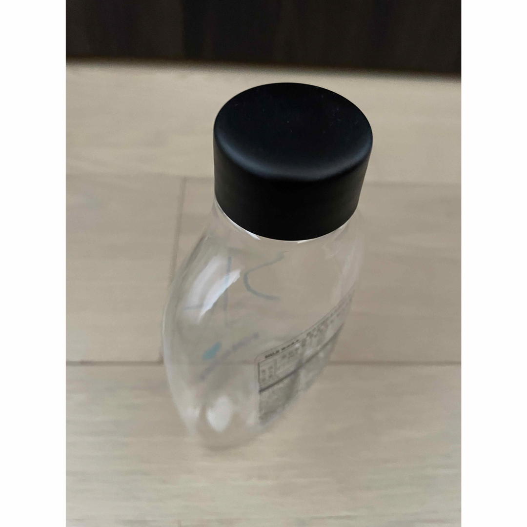 MUJI (無印良品)(ムジルシリョウヒン)の無印良品　自分で詰める水ボトル インテリア/住まい/日用品のキッチン/食器(容器)の商品写真