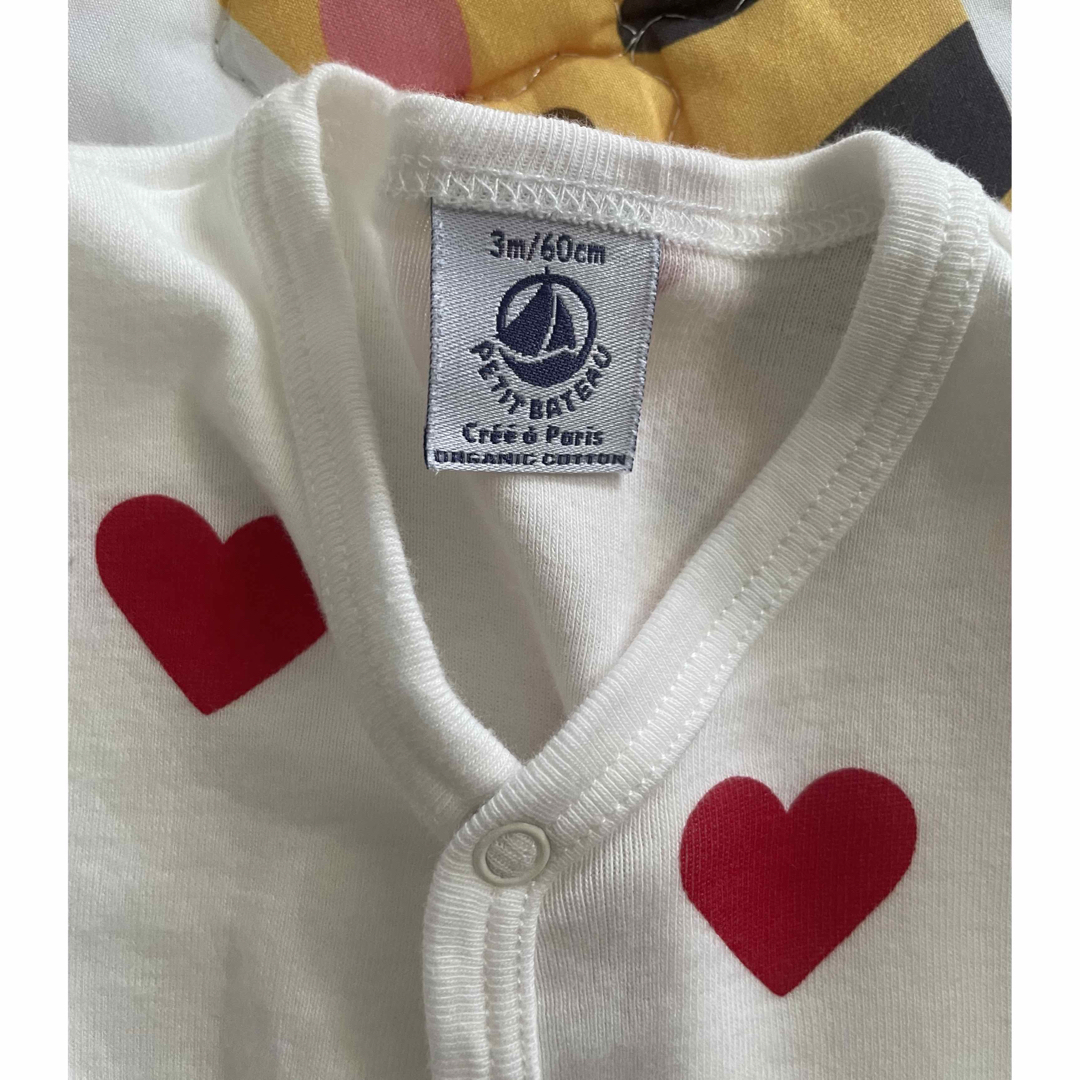 PETIT BATEAU(プチバトー)の7/7まで値下げ！PETITBATEAU ハートプリント足なしロンパース キッズ/ベビー/マタニティのベビー服(~85cm)(ロンパース)の商品写真