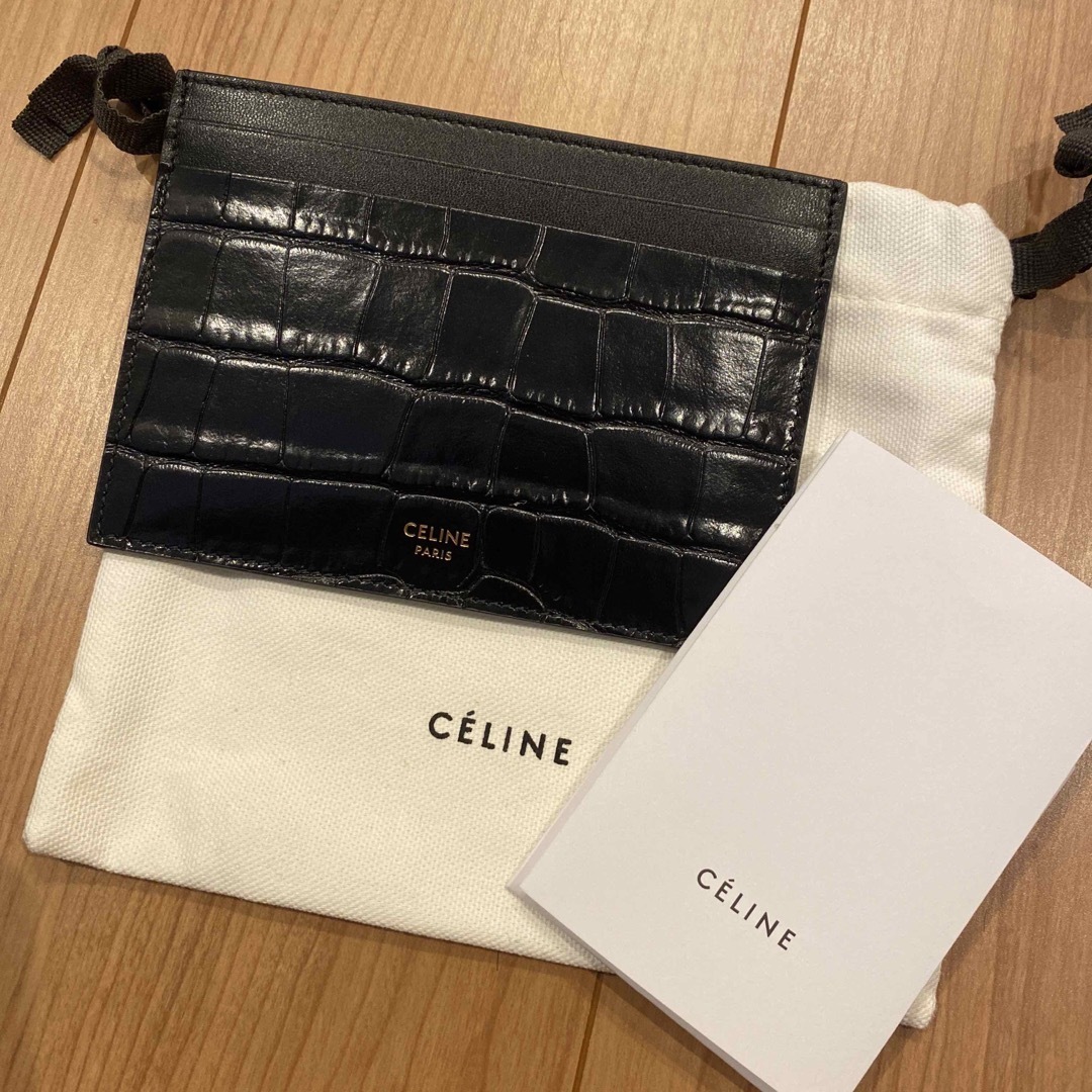 celine(セリーヌ)の⭐︎新品⭐︎セリーヌ　カードケース レディースのファッション小物(名刺入れ/定期入れ)の商品写真