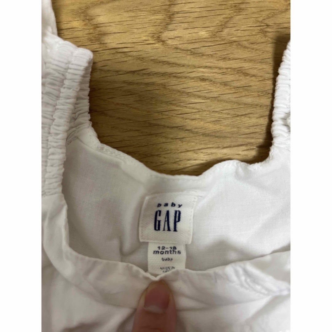 babyGAP(ベビーギャップ)のBaby GAP トップス キッズ/ベビー/マタニティのベビー服(~85cm)(タンクトップ/キャミソール)の商品写真