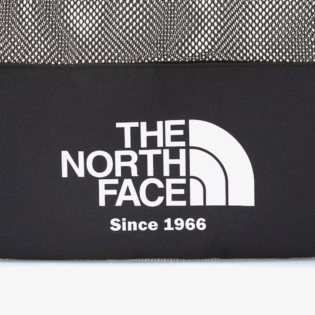 THE NORTH FACE(ザノースフェイス)の人気☆ノースフェイス　メッシュバッグ　黒　韓国 レディースのバッグ(トートバッグ)の商品写真