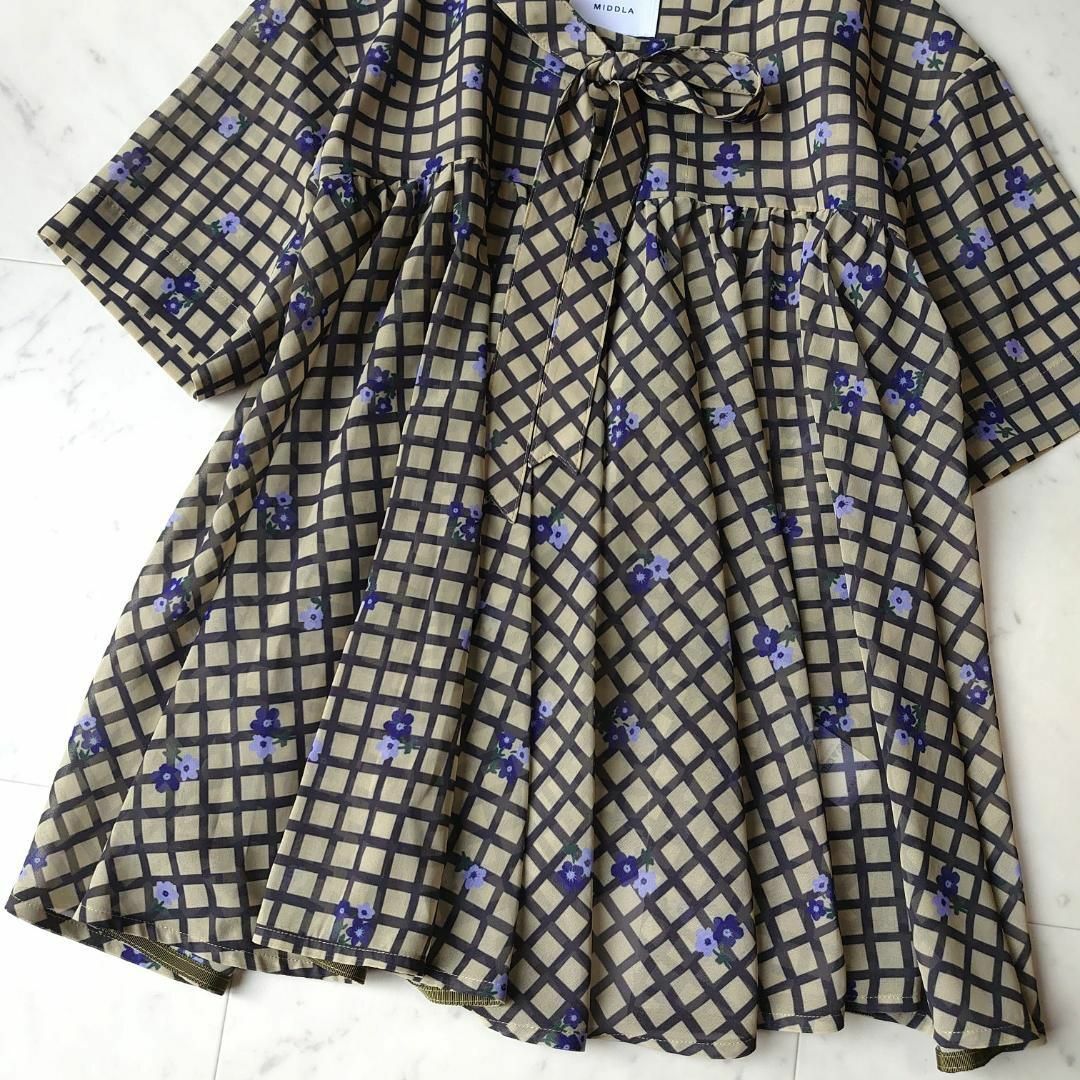 美品♪ MIDDLA ミドラ ギャザーブラウス 忘れな草の花 チェック フレア-