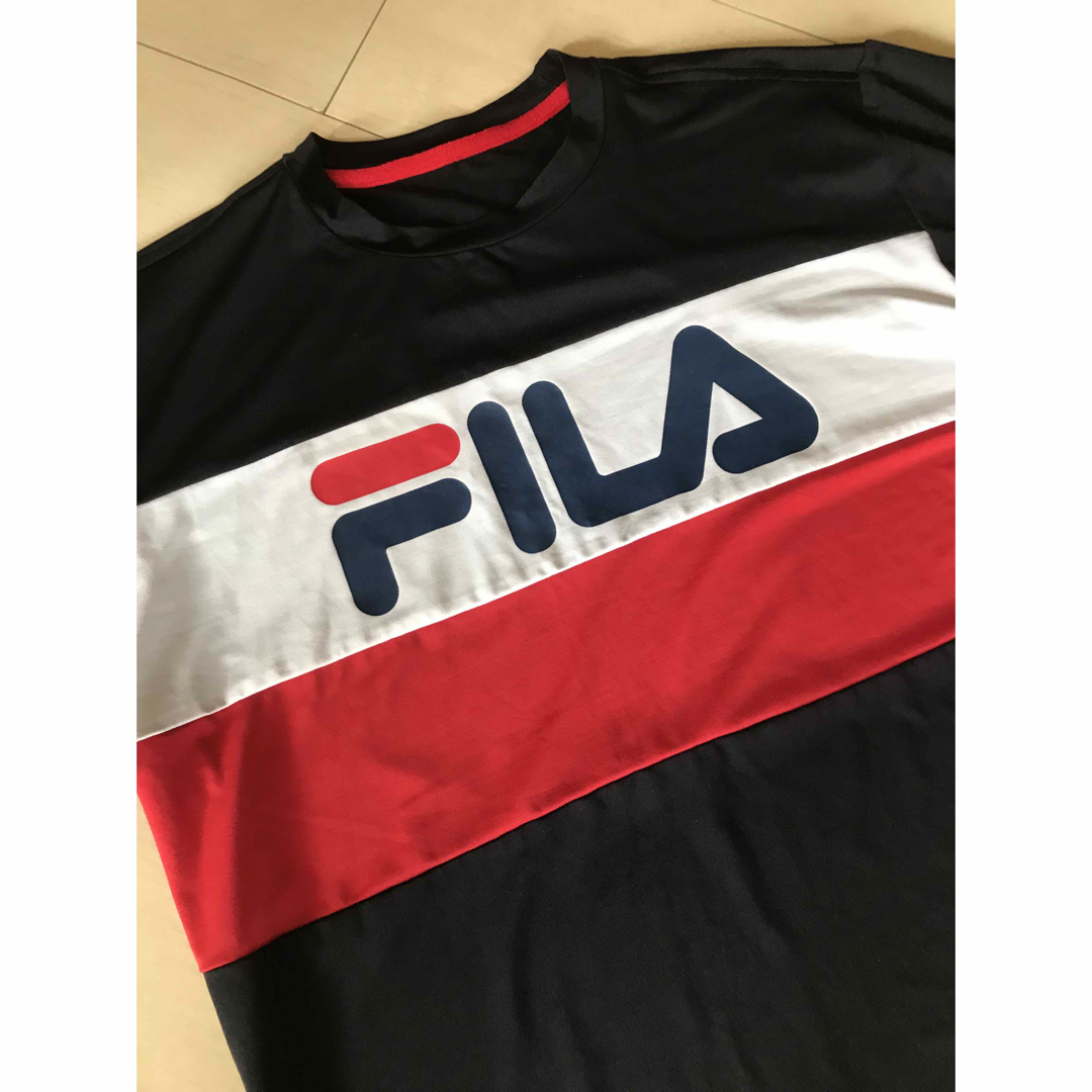 FILA(フィラ)の美品　FIRA Tシャツ　Mサイズ メンズのトップス(Tシャツ/カットソー(半袖/袖なし))の商品写真