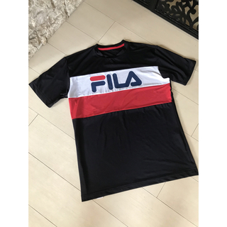 フィラ(FILA)の美品　FIRA Tシャツ　Mサイズ(Tシャツ/カットソー(半袖/袖なし))
