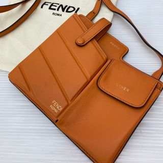 ミニバッグFENDI スマートフォンショルダー　◇希少◇ スマホショルダー　ミニポーチ