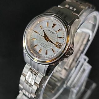 極美品【稼働品】CITIZEN シチズンエクシード H050 シルバー ソーラー-