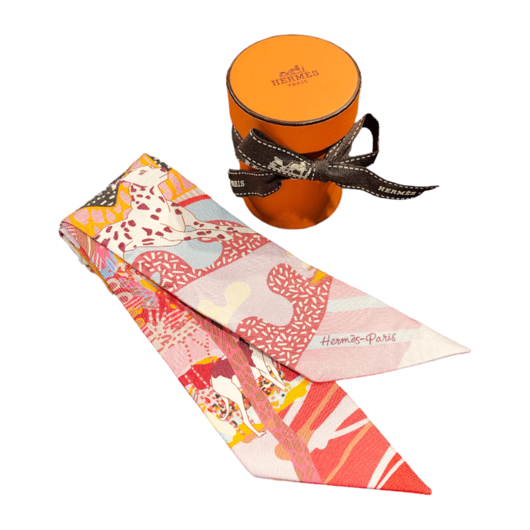 エルメス HERMES ツイリー EN LIBERTE スカーフ レデ-