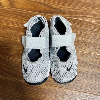 ナイキ(NIKE)のNIKE エアリフト　14(サンダル)