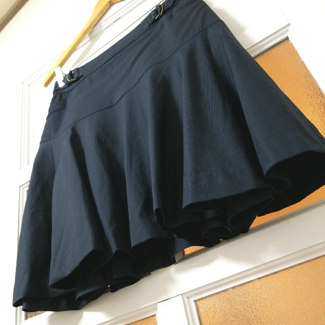 IENA(イエナ)のイエナ 春夏 ネイビー サイドベルトつき 切替え ボリューム フレアスカート M レディースのスカート(ひざ丈スカート)の商品写真