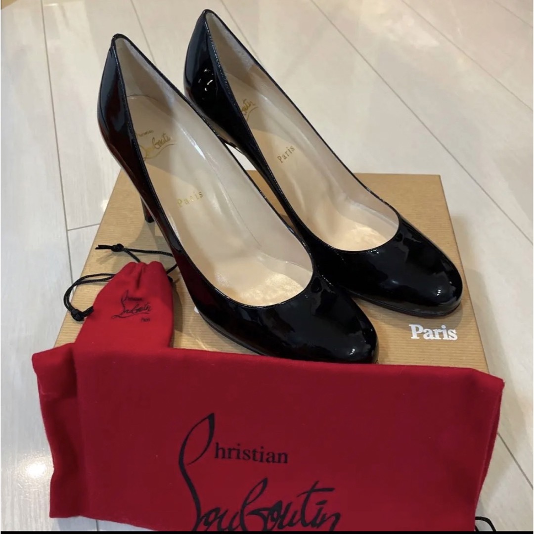 クリスチャンルブタンChristian Louboutinパンプス 39