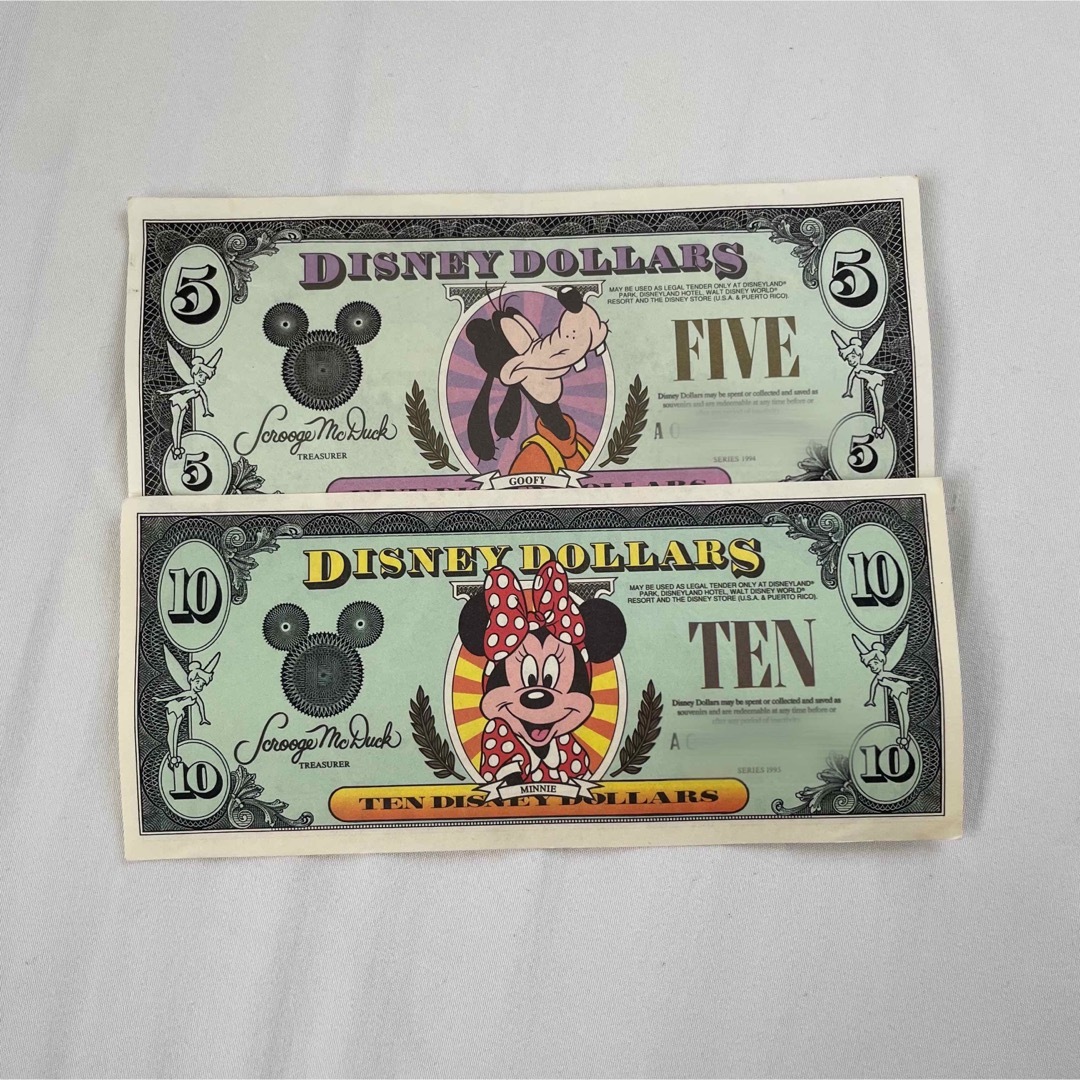 ディズニーダラー　Disney dollar