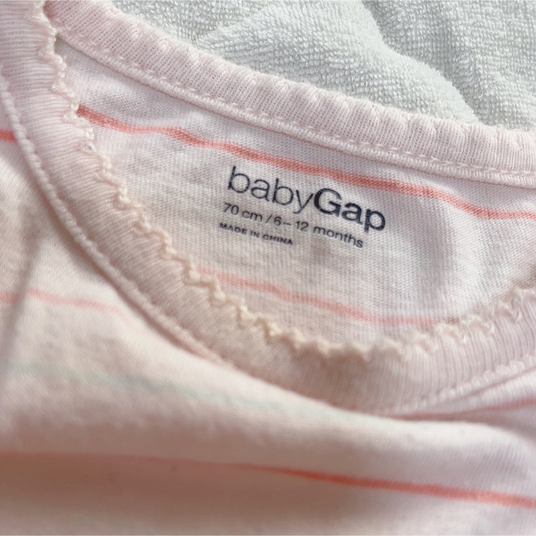 babyGAP(ベビーギャップ)の【2点セット】GAPの肌着　半袖　ノースリーブ キッズ/ベビー/マタニティのベビー服(~85cm)(肌着/下着)の商品写真