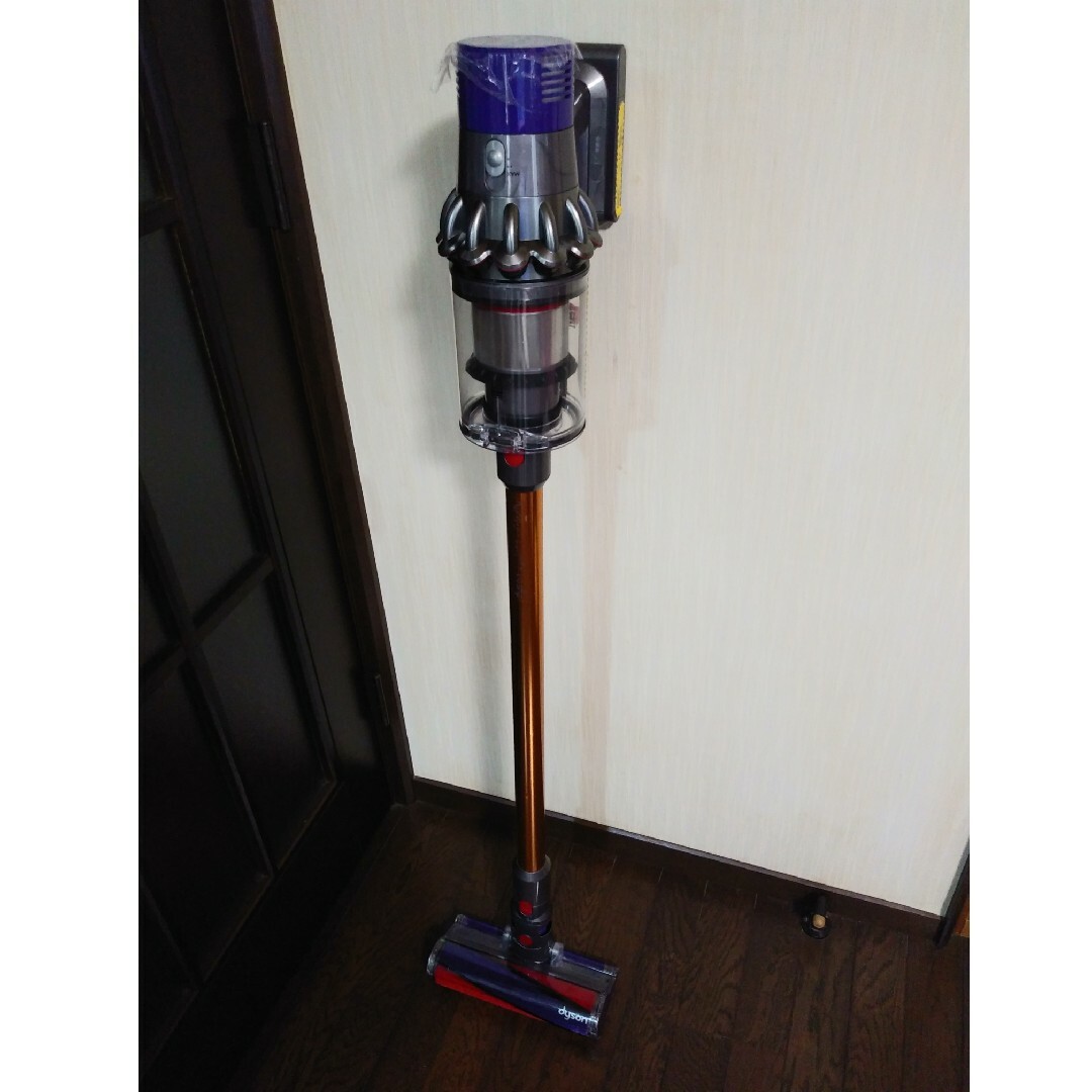 Dyson - □ダイソン V10-sv12 fluffy □メンテナンス済み動作良好品