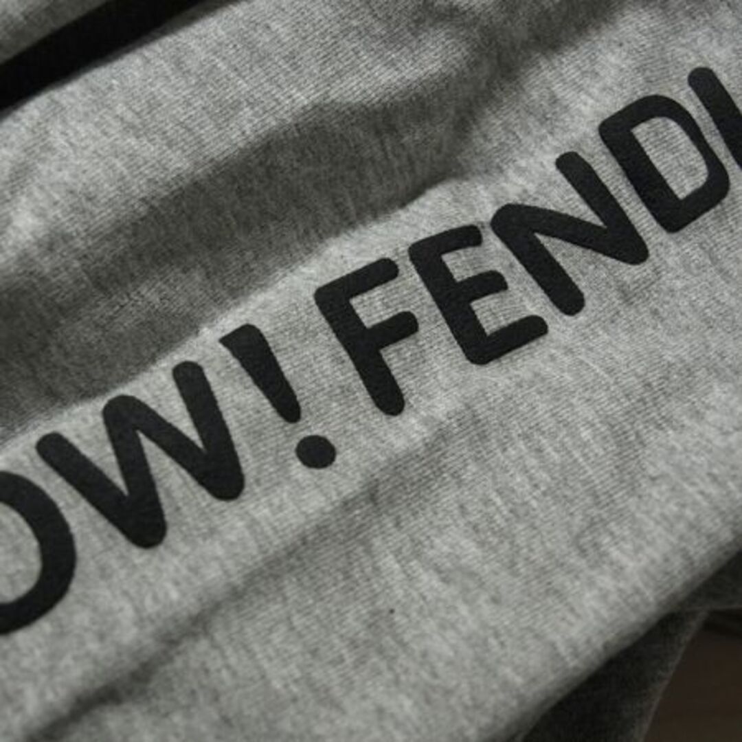 FENDI(フェンディ)のフェンディ・ジップアップパーカー◇グレー系　4Aサイズ　クリーニング済み　美品 キッズ/ベビー/マタニティのキッズ服男の子用(90cm~)(ジャケット/上着)の商品写真