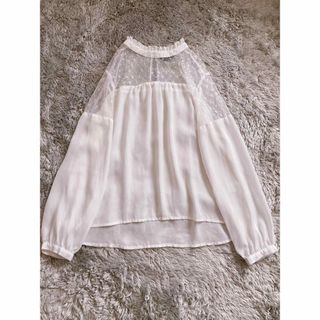 ザラ(ZARA)のシースルーブラウス シアーシャツ 水玉 ドット柄 春夏トップス 透け感 オシャレ(シャツ/ブラウス(長袖/七分))