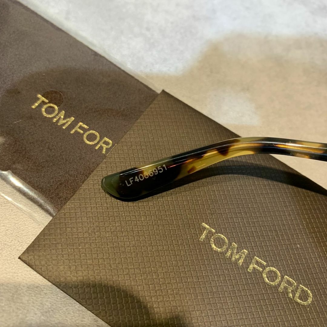 新品 トムフォード TF676 FT0676 56S メガネ サングラス