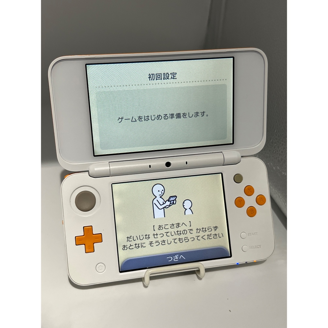 任天堂　NEW 2DSLL 限定色　美品