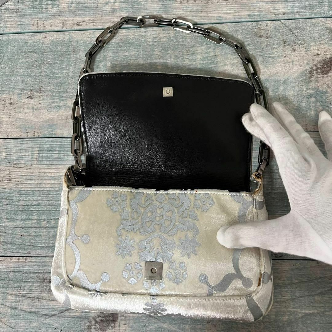 美品 GUCCI チェーン ハンドバッグ ベルベット