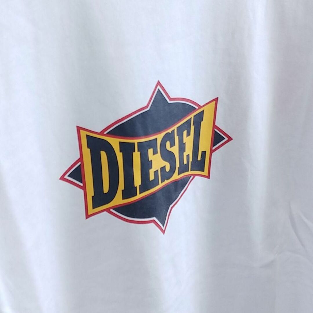 DIESEL(ディーゼル)の新品 3L ディーゼル Diesel グラフィックTシャツ ブランド C13 白 メンズのトップス(Tシャツ/カットソー(半袖/袖なし))の商品写真