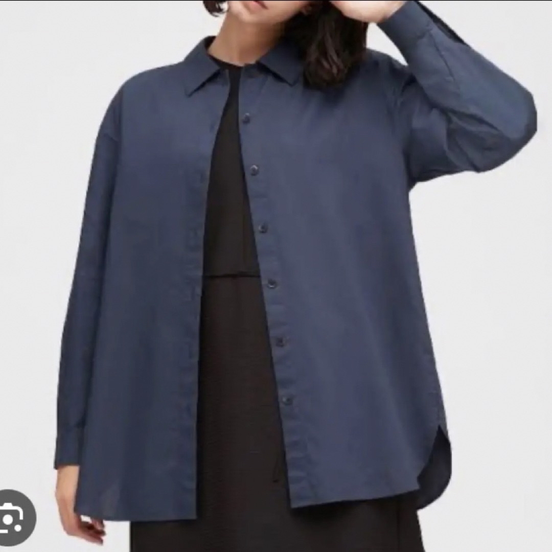 UNIQLO(ユニクロ)のHana Tajima オックスフォードシャツ　ネイビー　紺 レディースのトップス(シャツ/ブラウス(長袖/七分))の商品写真