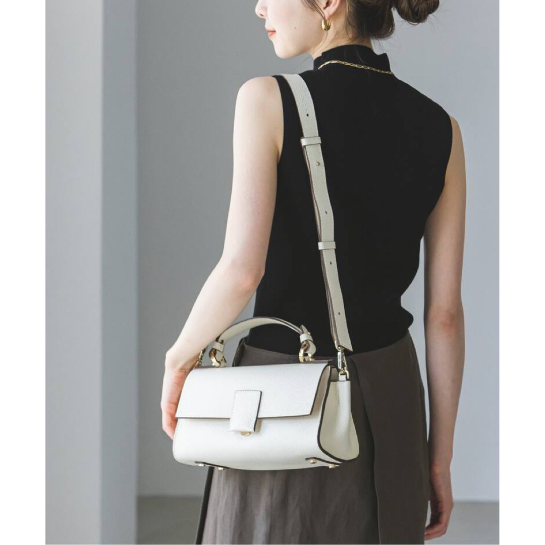 Noble(ノーブル)のNOBLE 【LORISTELLA】ワンハンドルショルダーバッグ ホワイト レディースのバッグ(ショルダーバッグ)の商品写真