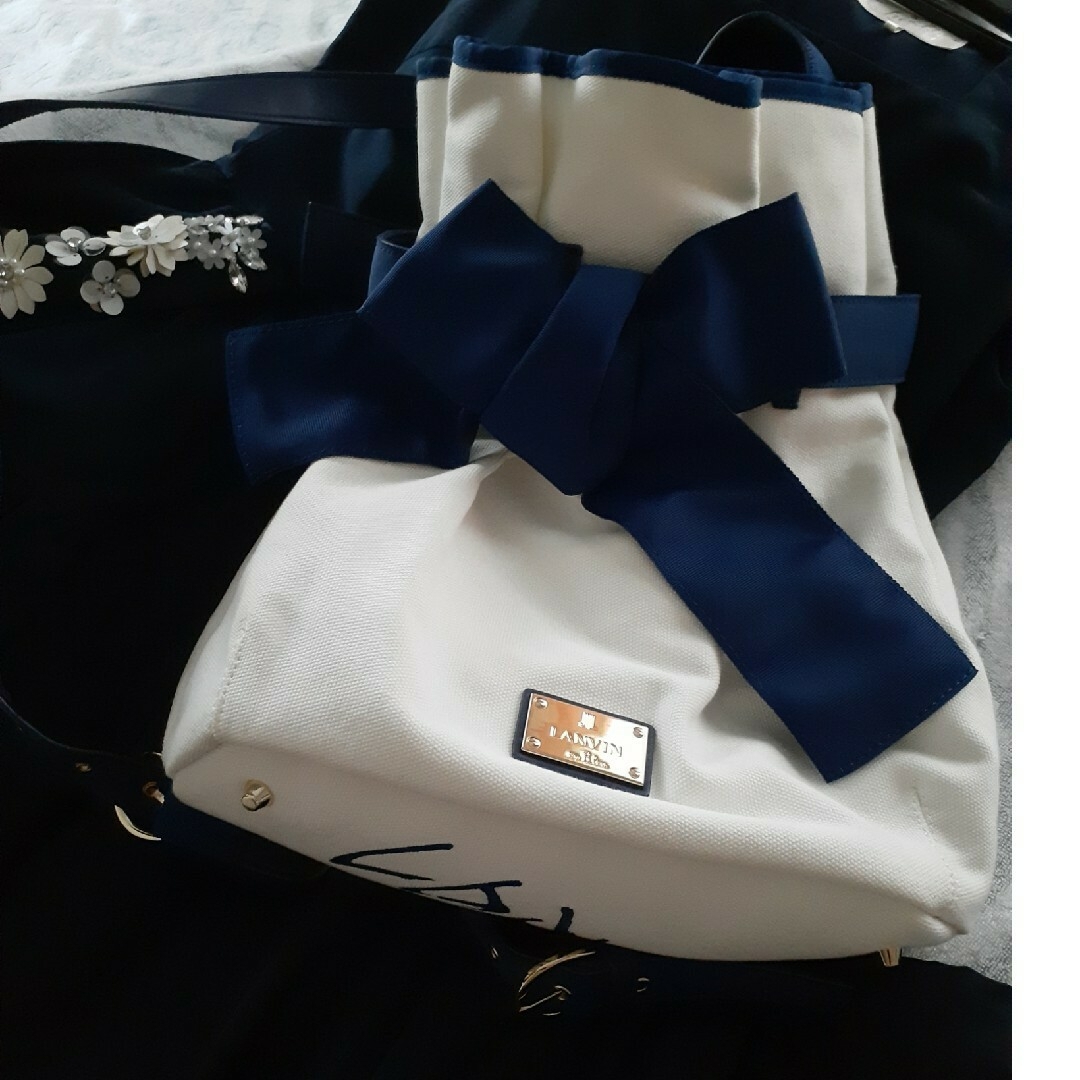 LANVIN en Bleu(ランバンオンブルー)のまいまい様　LANVIN　オンブルー　キャンバスリュック レディースのバッグ(リュック/バックパック)の商品写真