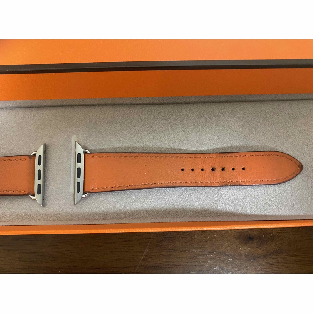 Hermes(エルメス)のApple Watch HERMES  40mm レザー　バンド　ベルト　 メンズの時計(レザーベルト)の商品写真