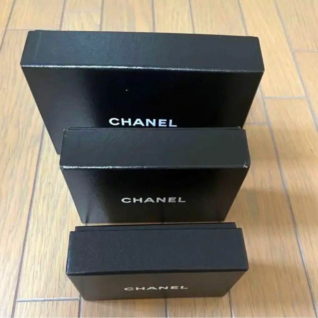 【CHANEL】 空箱 ボックス　カード付属品 ３個セット　ハイブランド
