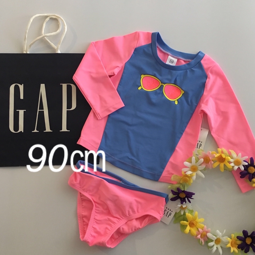 babyGAP(ベビーギャップ)の新品♡今季♡baby gap♡ラッシュガード♡水着♡ユニクロ/H&M/ザラ/他 キッズ/ベビー/マタニティのキッズ服女の子用(90cm~)(水着)の商品写真