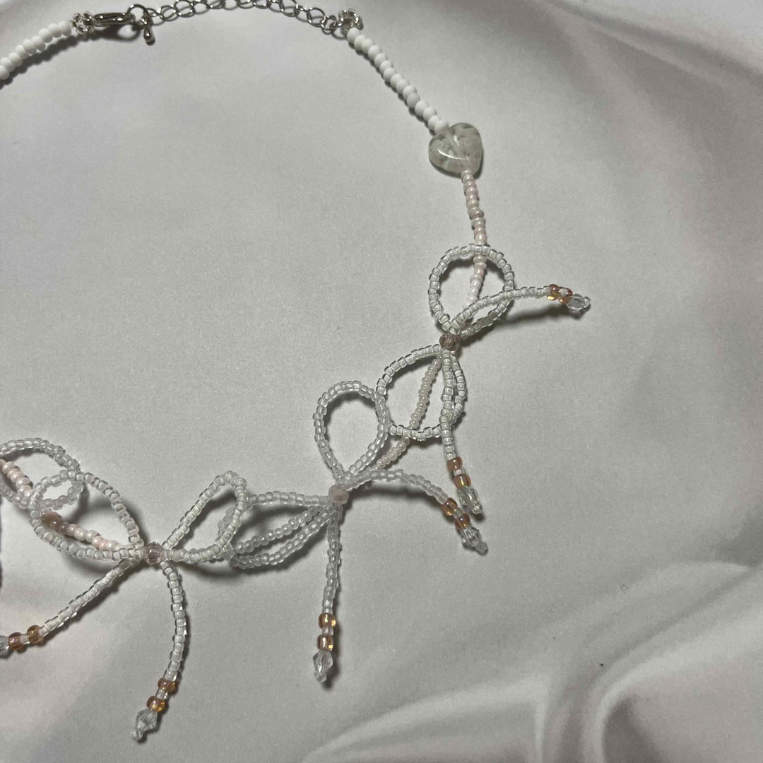 ribbon necklace(heart white)#3 ハンドメイドのアクセサリー(ネックレス)の商品写真