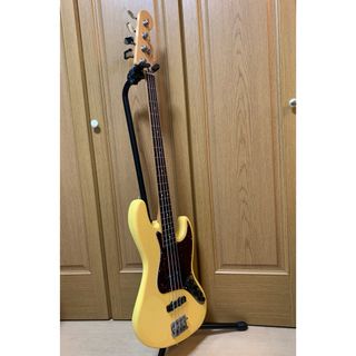 フェンダー(Fender)のFender mexico Deluxe Active jazz bass(エレキベース)