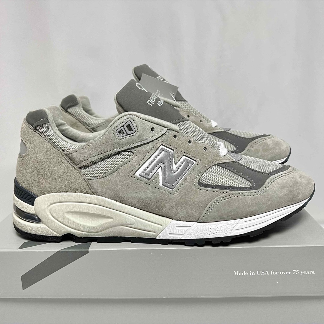 New Balance(ニューバランス)の28cm 新品 USA製 ニューバランス 990 V2 スニーカー グレー メンズの靴/シューズ(スニーカー)の商品写真