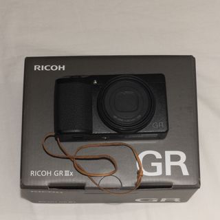 リコー(RICOH)のRICOH GRⅢ X 中古品(コンパクトデジタルカメラ)