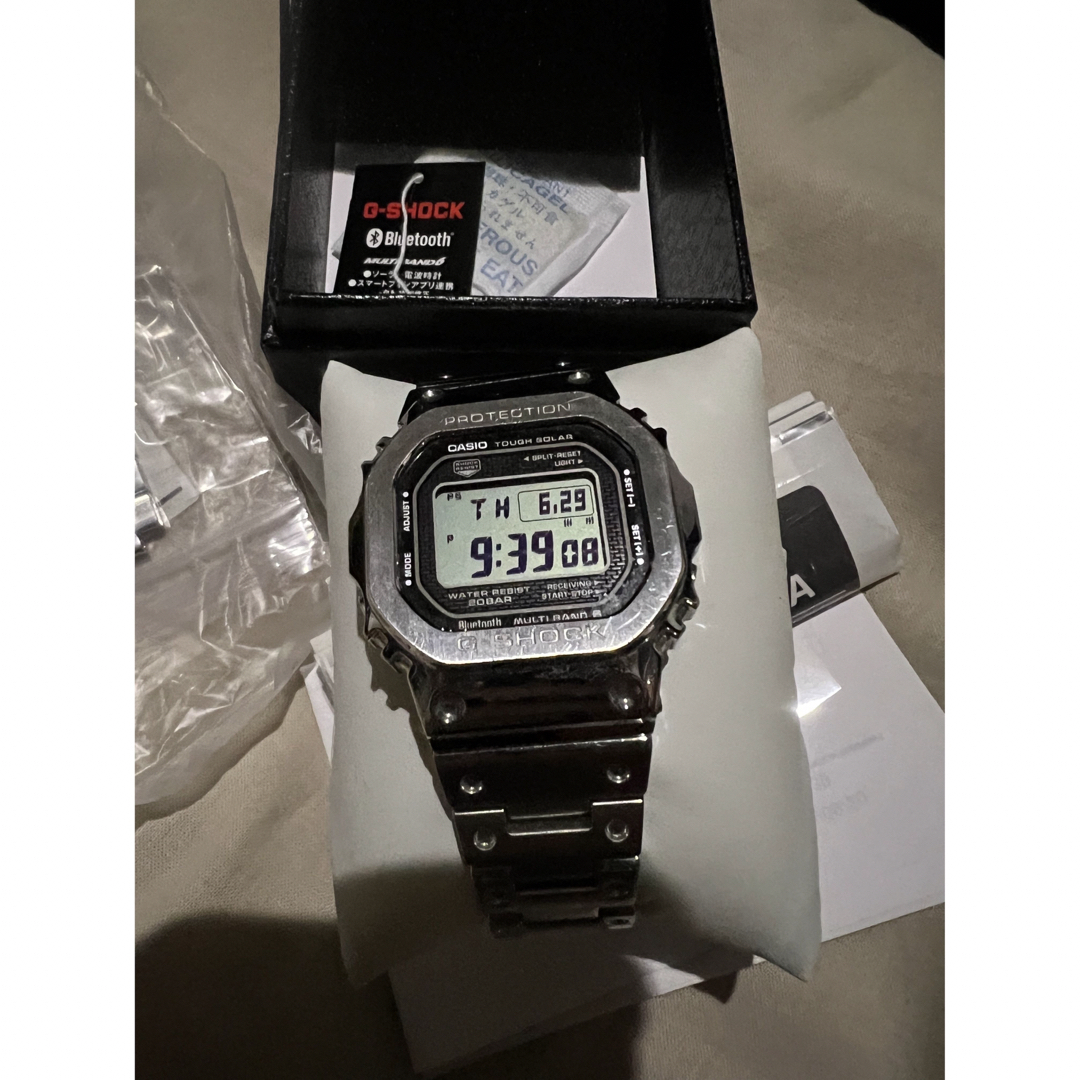 G-SHOCK　GMW-B5000D-1JF フルメタル シルバー