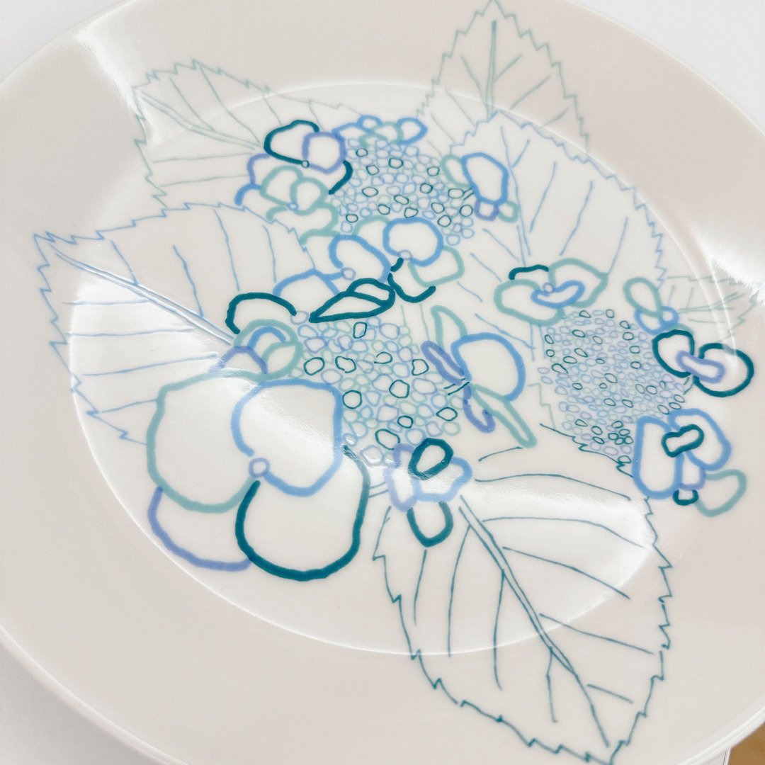 iittala(イッタラ)の日本限定 未使用 iittala ホルテンシア HORTENSIA プレート インテリア/住まい/日用品のキッチン/食器(食器)の商品写真