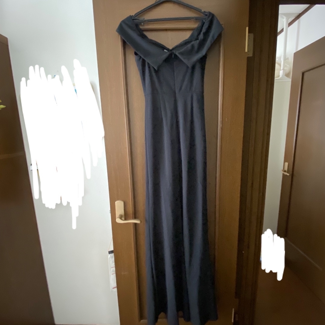 ロング丈　オフショルブラックドレス レディースのフォーマル/ドレス(ロングドレス)の商品写真