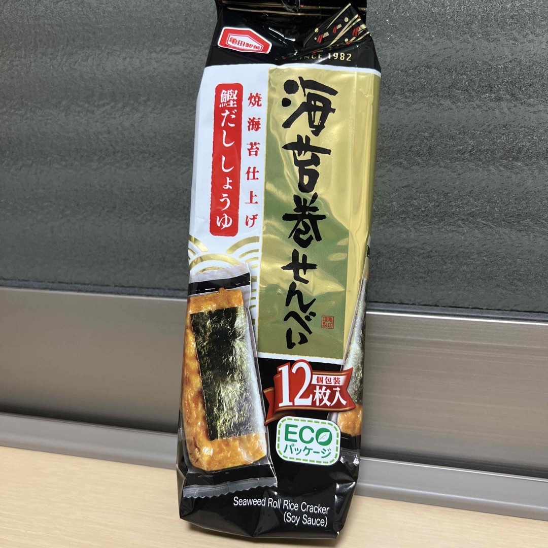 亀田製菓(カメダセイカ)の海苔巻きせんべい 食品/飲料/酒の食品(菓子/デザート)の商品写真