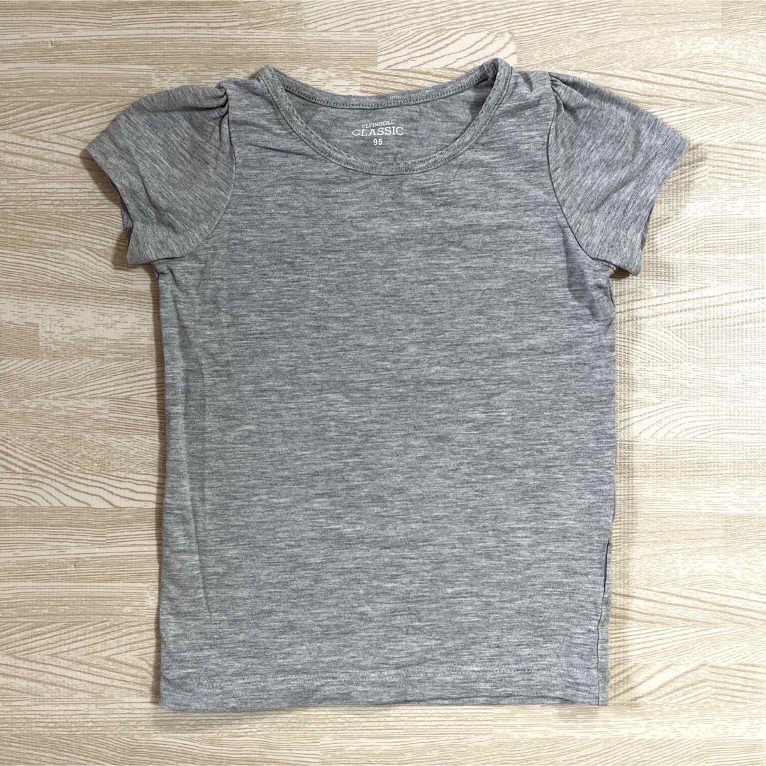 babyGAP(ベビーギャップ)の半袖　Tシャツ　女の子　95 100 キッズ/ベビー/マタニティのキッズ服女の子用(90cm~)(Tシャツ/カットソー)の商品写真
