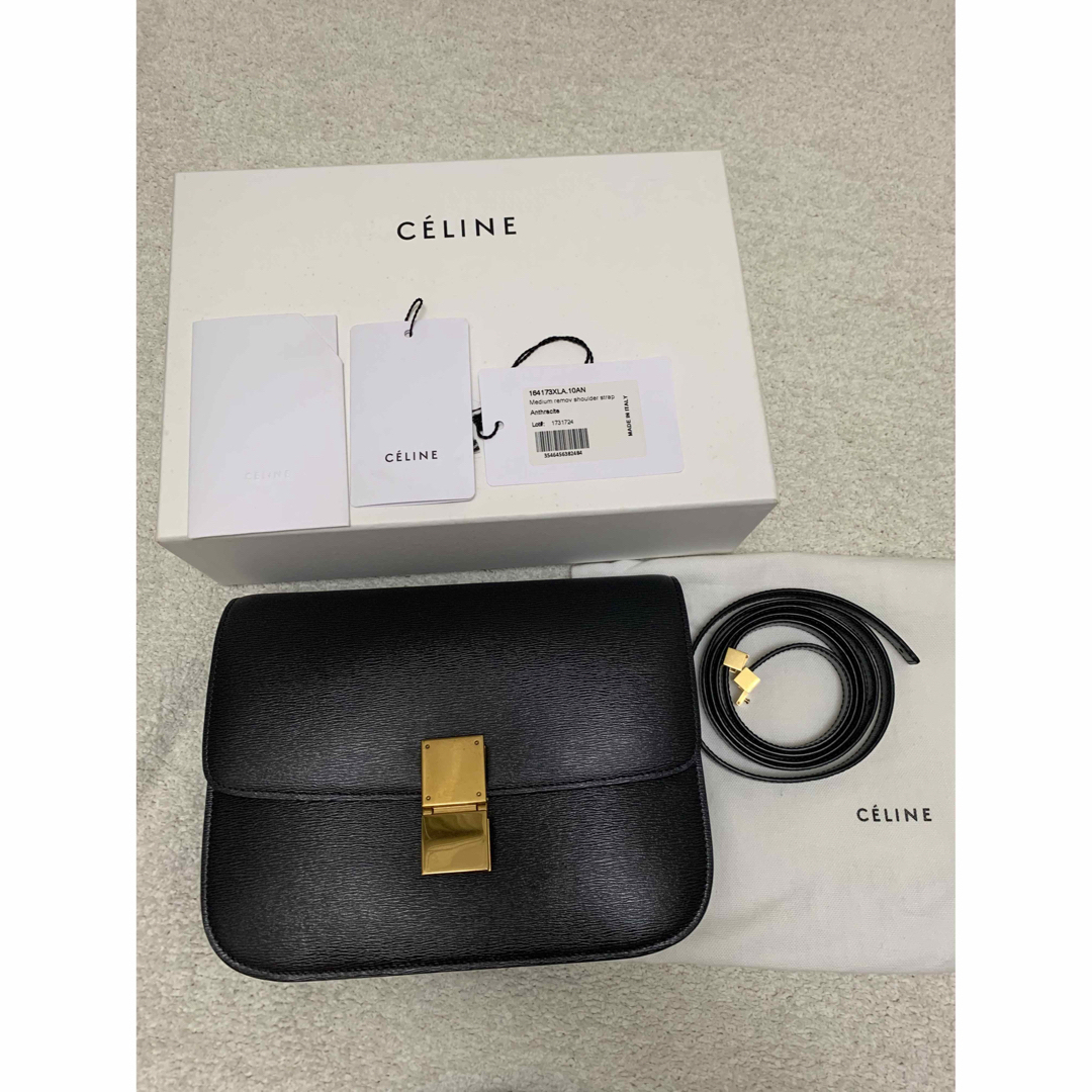 ショルダーバッグセリーヌ　celine クラシックボックスミディアム