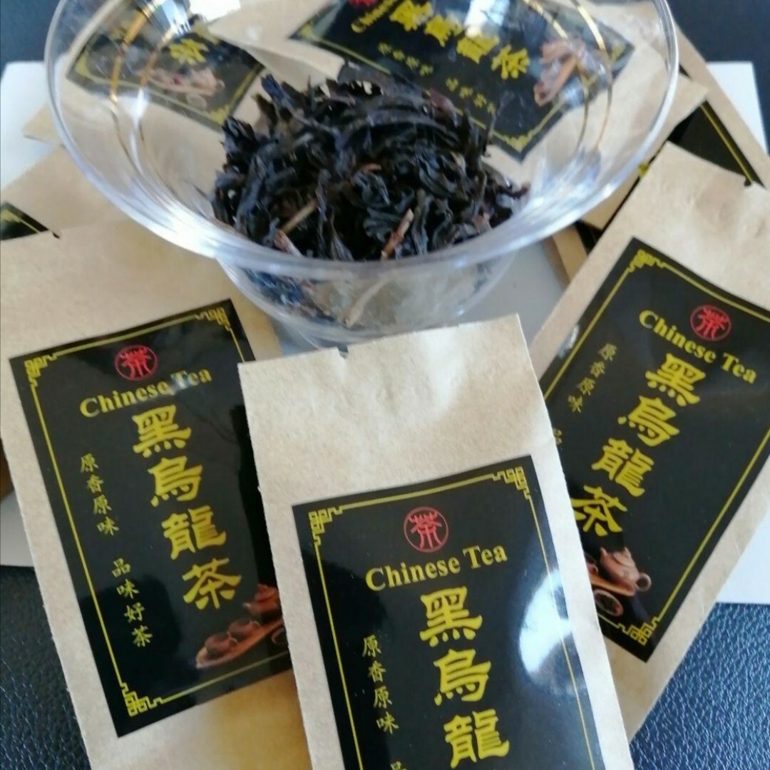 国内加工商品【お勧め茶葉】1級ジャスミン茶50g・黒烏龍茶30g　各1袋 食品/飲料/酒の飲料(茶)の商品写真