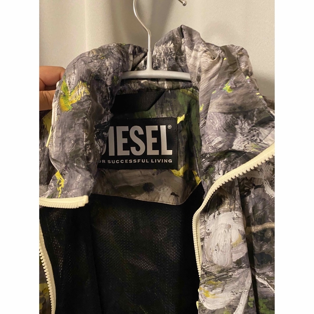 DIESEL(ディーゼル)の値下げ！！diesel アウター メンズのジャケット/アウター(ナイロンジャケット)の商品写真
