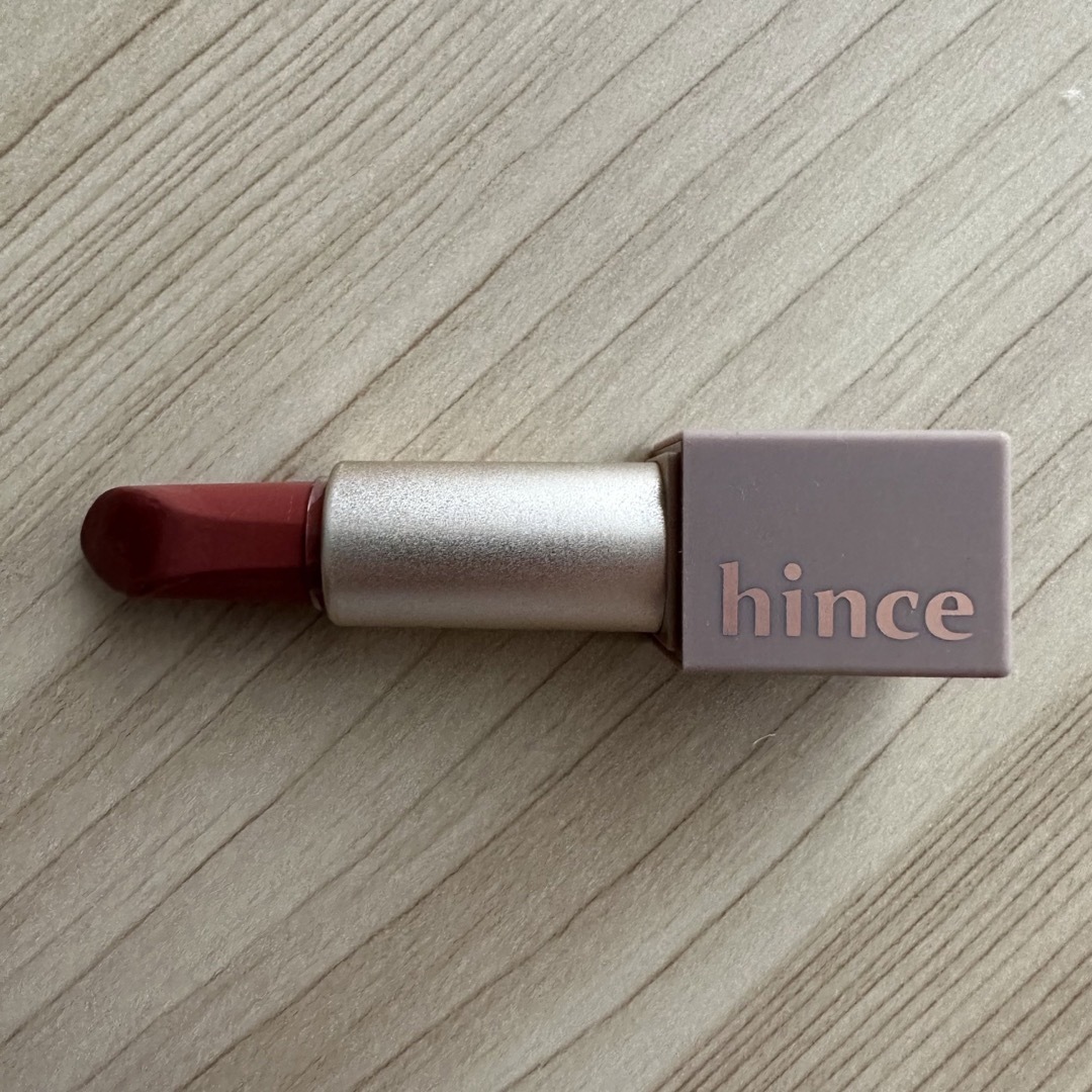 hince(ヒンス)のhince ヒンス ムードインハンサーシアー インザモーメント コスメ/美容のベースメイク/化粧品(口紅)の商品写真